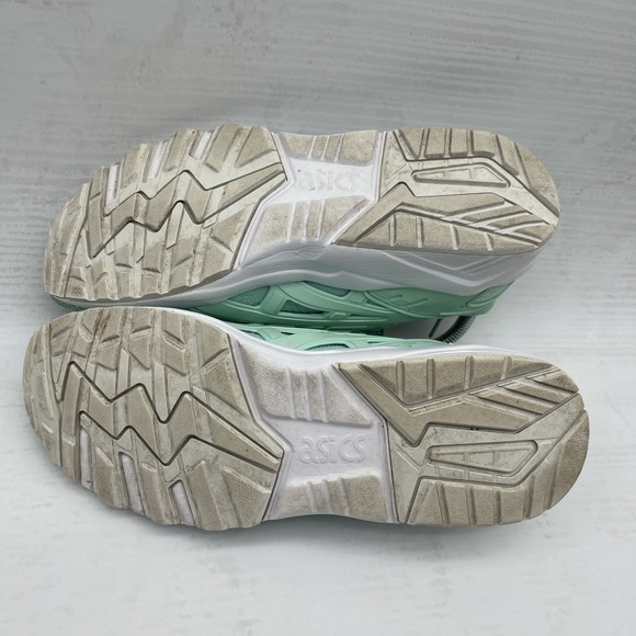 Asics Womens Gel Nimbus 24 1012B201 Green Running Shoes Sneakers Size 7 - Picture 13 of 16